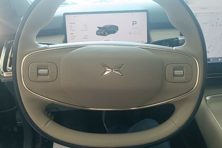 Used XPeng P7+ 2024 Long-Range Max Steering Wheel