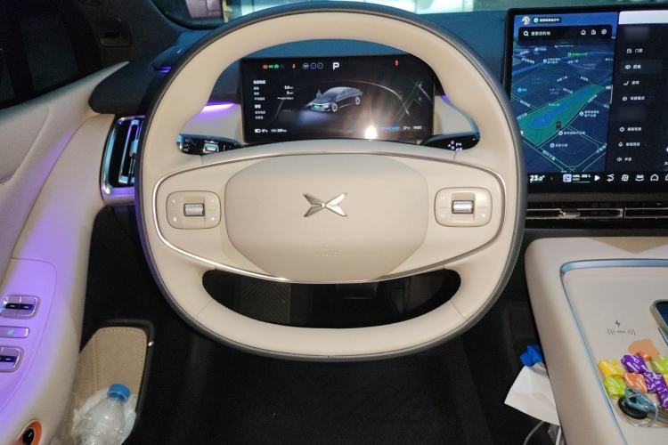 Used XPeng P7+ 2024 Long-Range Max Steering Wheel