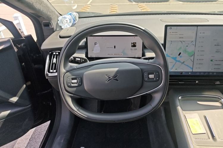 Used XPeng P7+ 2024 Long-Range Max Steering Wheel