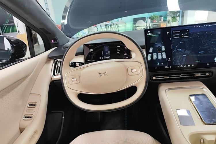 Used XPeng P7+ 2024 Long-Range Max Steering Wheel