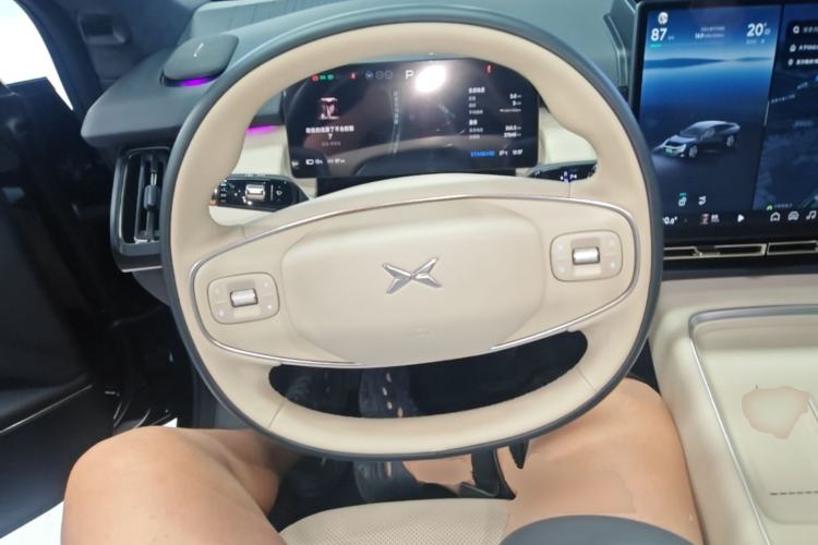 Used XPeng P7+ 2024 Ultra-Long Range Max Steering Wheel