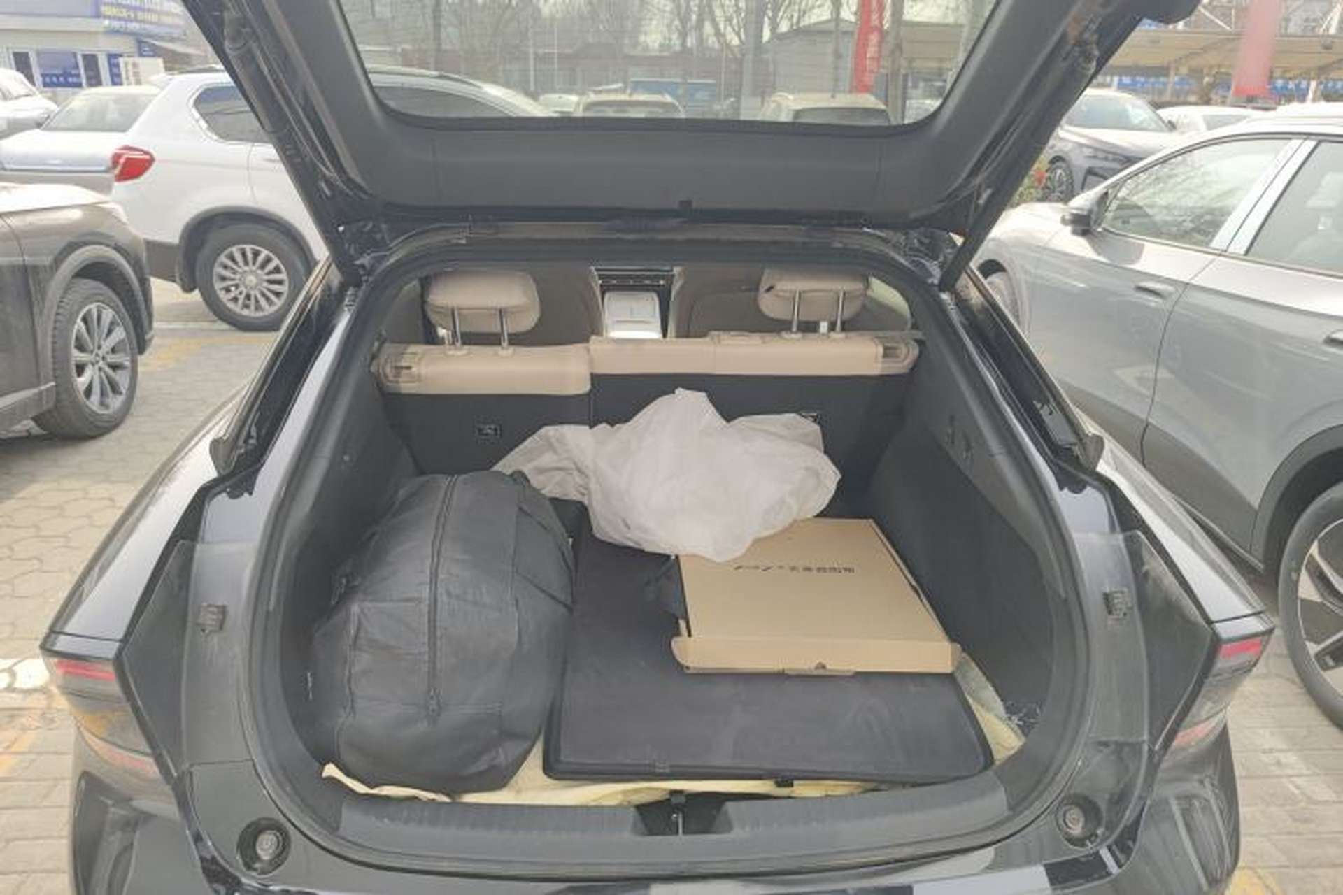 Used XPeng P7+ 2024 Long-Range Max Trunk