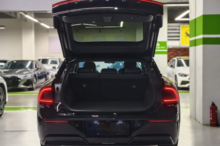 Used XPeng P7+ 2024 Ultra-Long Range Max Trunk
