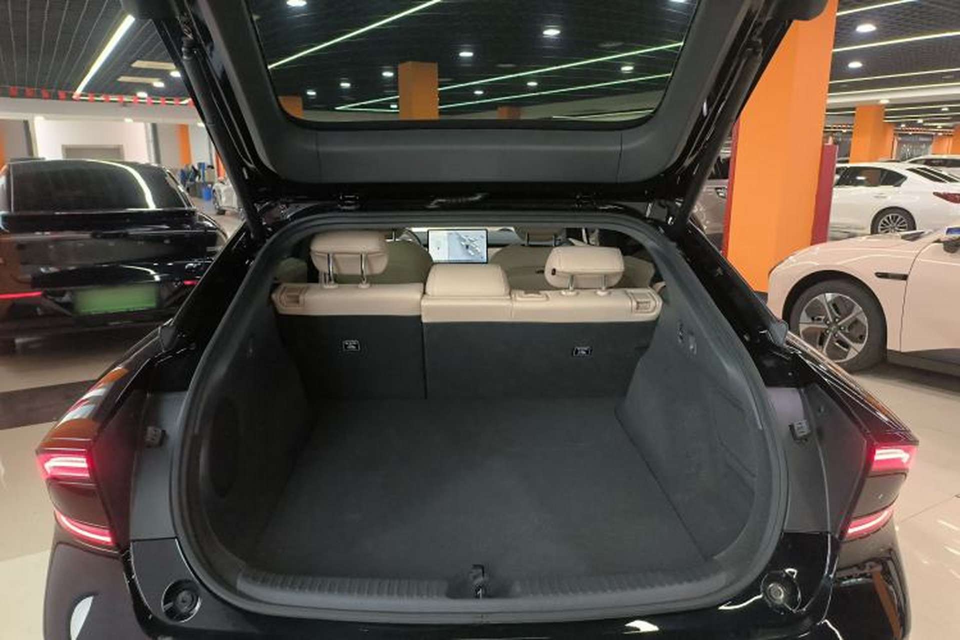 Used XPeng P7+ 2024 Long-Range Max Trunk