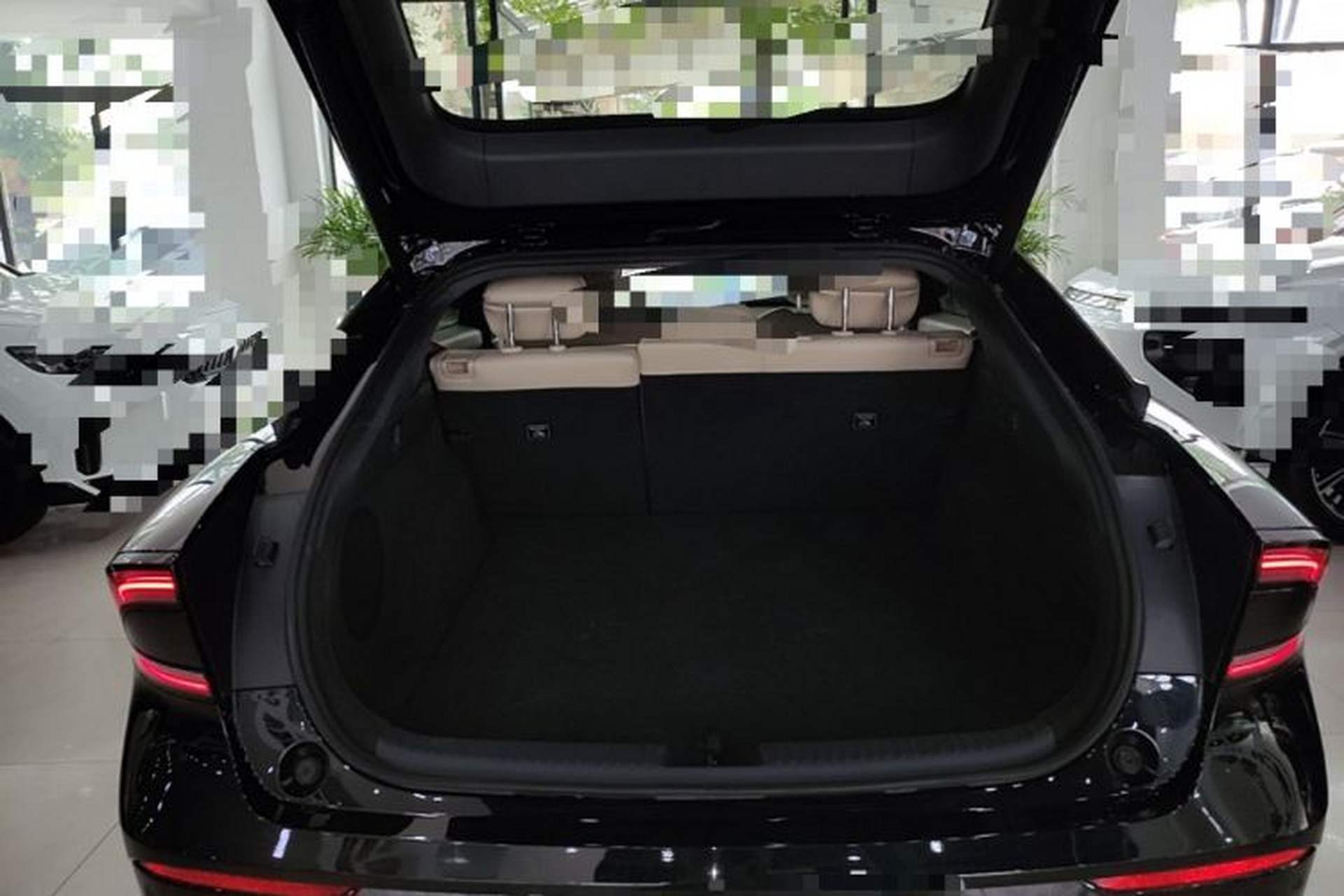 Used XPeng P7+ 2024 Long-Range Max Trunk