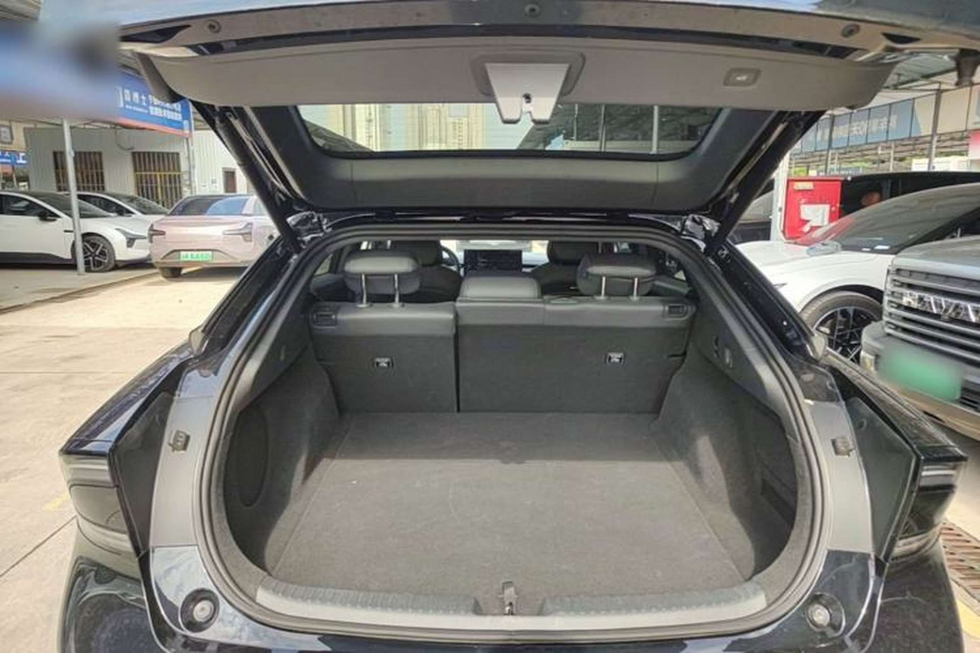 Used XPeng P7+ 2024 Long-Range Max Trunk