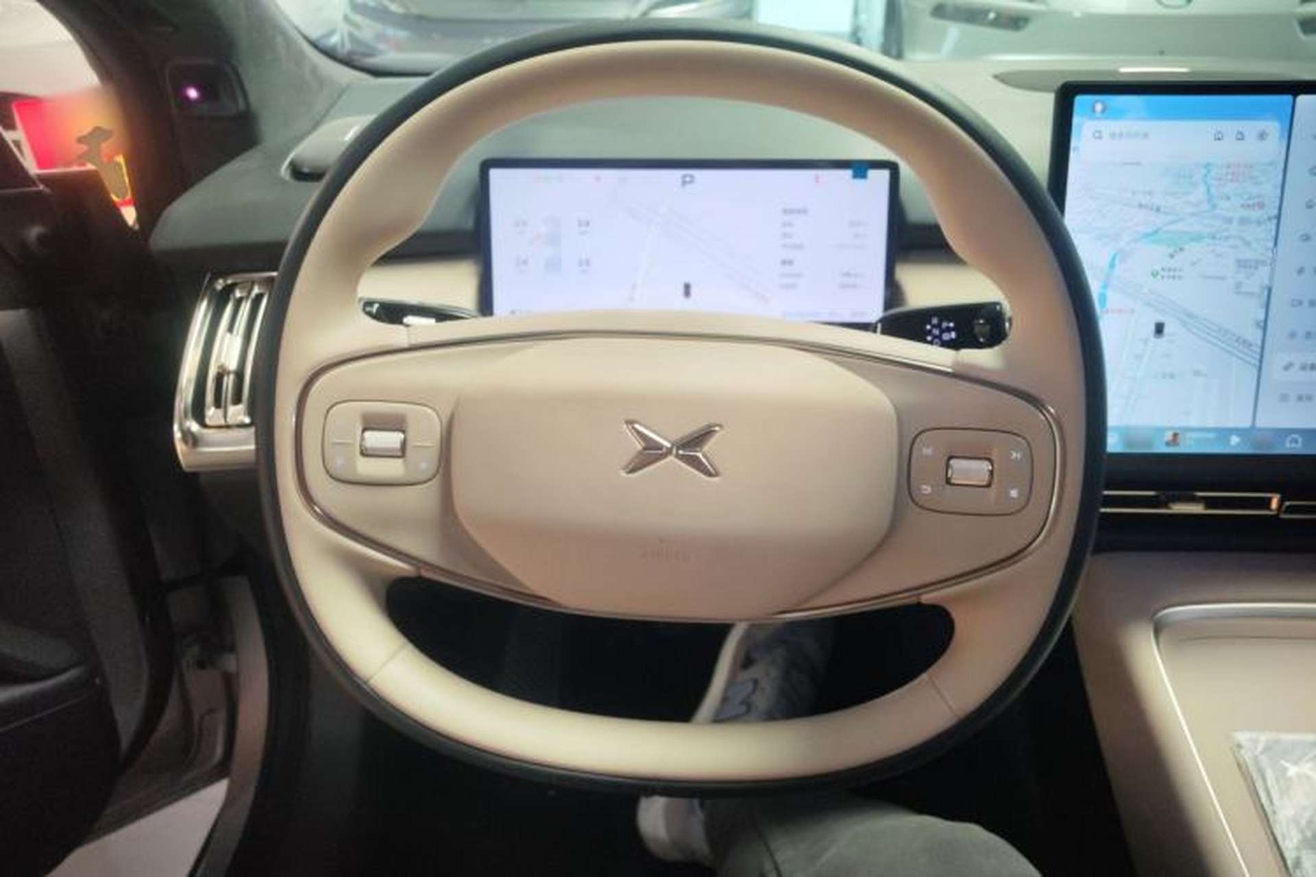 Used XPeng P7+ 2024 Ultra-Long Range Max Steering Wheel