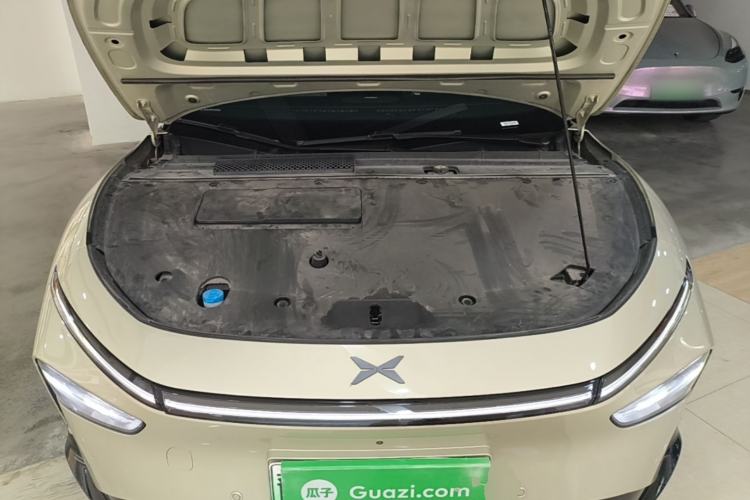Used XPeng P7+ 2024 Ultra-Long Range Max Engine Bay