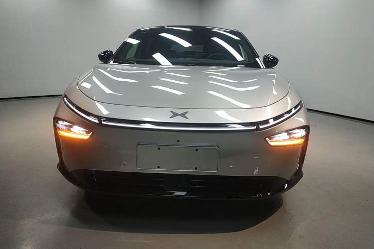 Used XPeng P7+ 2024 Long-Range Max Exterior 1