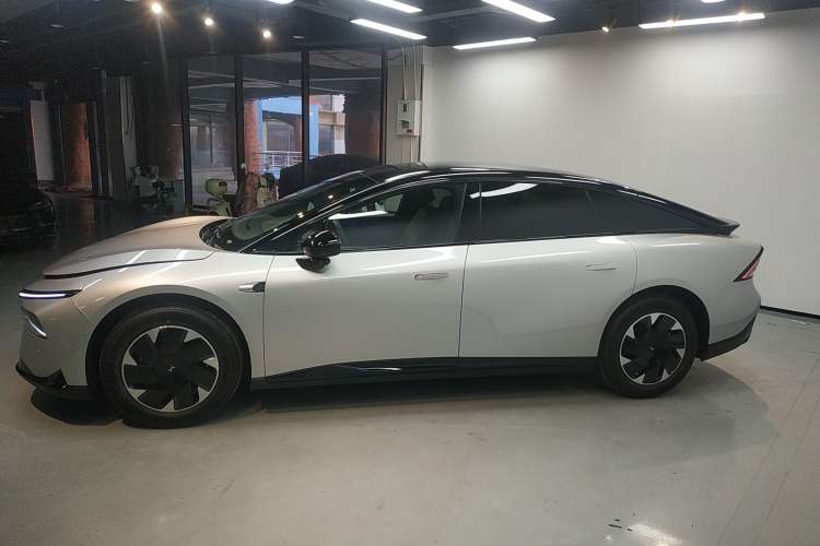 Used XPeng P7+ 2024 Long-Range Max Exterior 3