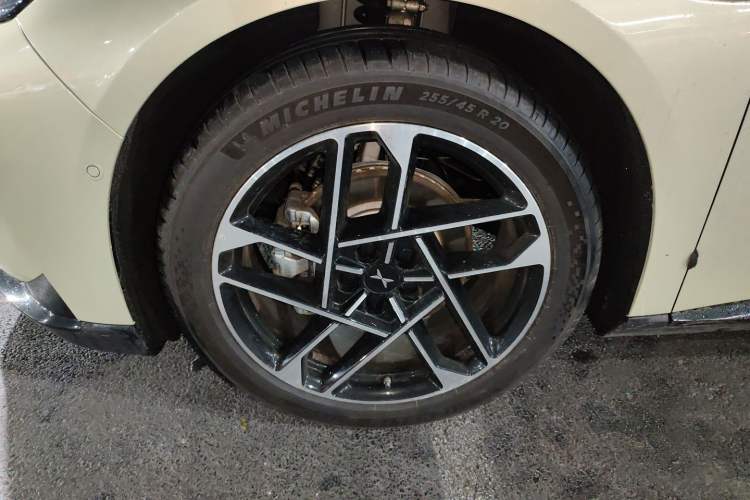 Used XPeng P7+ 2024 Ultra-Long Range Max Exterior 4