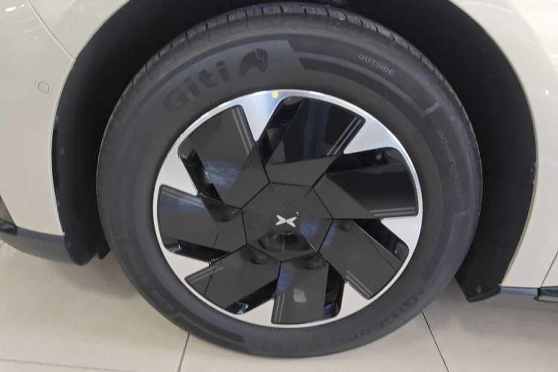 Used XPeng P7+ 2024 Long-Range Max Exterior 7
