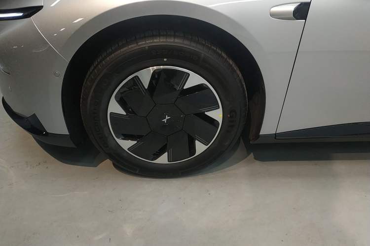 Used XPeng P7+ 2024 Long-Range Max Exterior 7