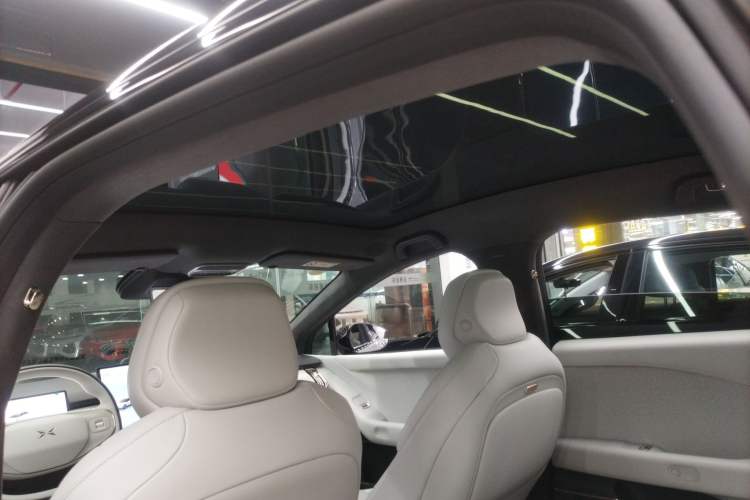 Used XPeng P7+ 2024 Long-Range Max Headliner
