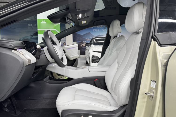 Used XPeng P7+ 2024 Long-Range Max Interior 2