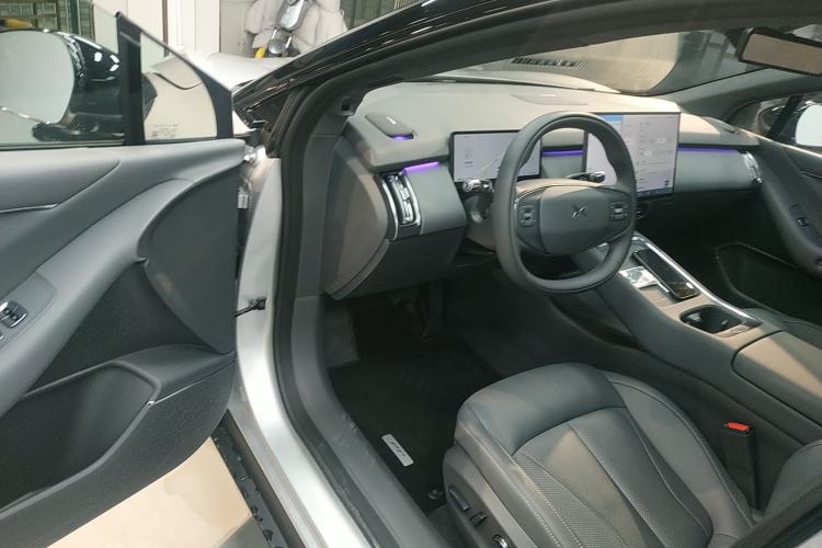 Used XPeng P7+ 2024 Long-Range Max Interior 3