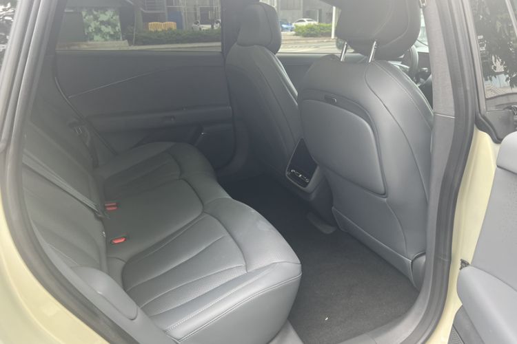 Used XPeng P7+ 2024 Ultra-Long Range Max Interior 8