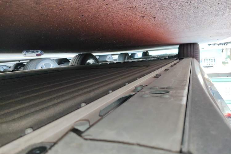 Used XPeng P7+ 2024 Ultra-Long Range Max Left Side Sill