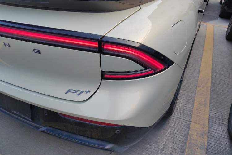 Used XPeng P7+ 2024 Ultra-Long Range Max Right Rear Taillight