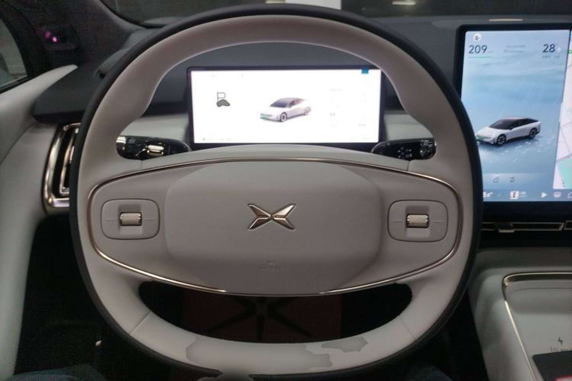 Used XPeng P7+ 2024 Long-Range Max Steering Wheel