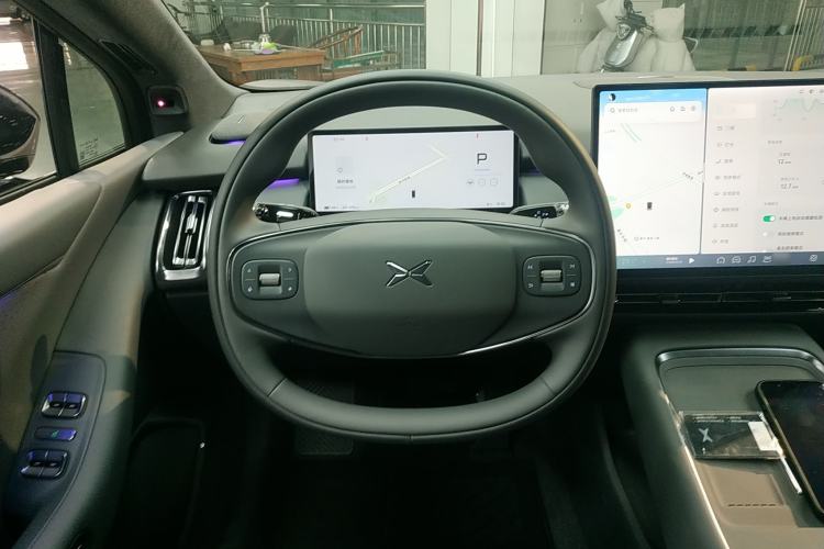 Used XPeng P7+ 2024 Long-Range Max Steering Wheel