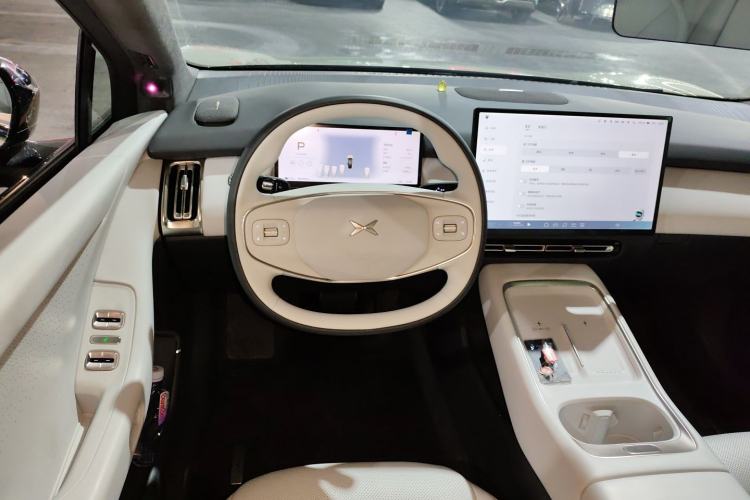 Used XPeng P7+ 2024 Ultra-Long Range Max Steering Wheel