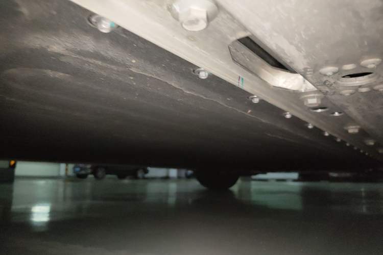 Used XPeng P7+ 2024 Long-Range Max Chassis Rear Right