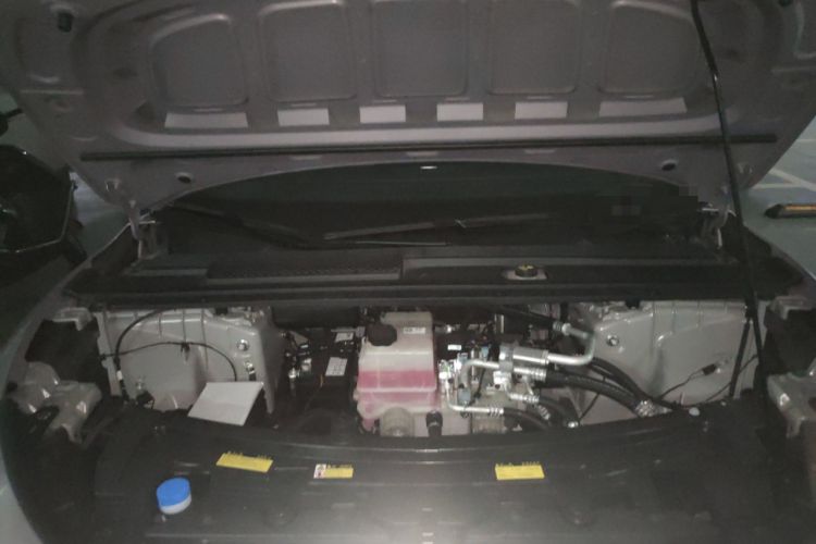 Used XPeng P7+ 2024 Long-Range Max Engine Bay