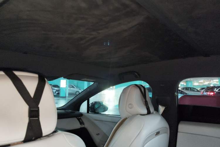 Used XPeng P7+ 2024 Long-Range Max Headliner