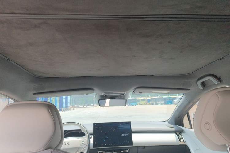 Used XPeng P7+ 2024 Long-Range Max Headliner