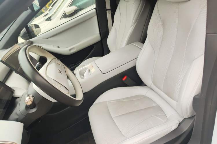 Used XPeng P7+ 2024 Long-Range Max Left Front Seat