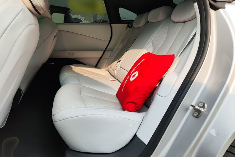 Used XPeng P7+ 2024 Ultra-Long Range Max Left Rear Seat