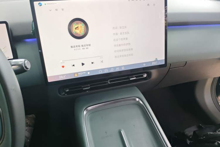 Used XPeng P7+ 2024 Limited Edition Max Audio And AC Panel
