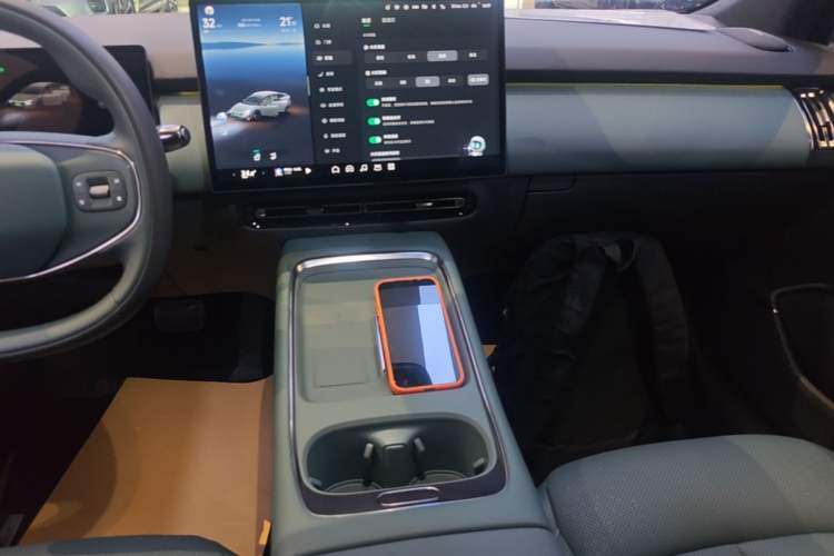 Used XPeng P7+ 2024 Limited Edition Max Audio And AC Panel