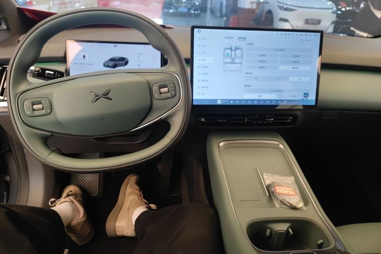 Used XPeng P7+ 2024 Limited Edition Max Center Console