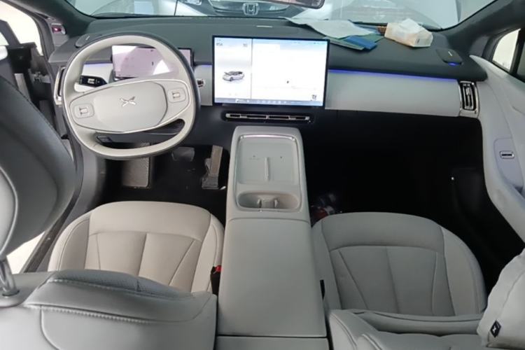 Used XPeng P7+ 2024 Ultra-Long Range Max Center Console