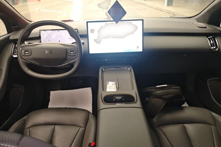 Used XPeng P7+ 2024 Ultra-Long Range Max Center Console