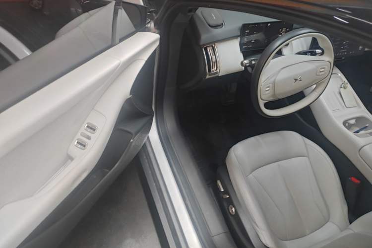 Used XPeng P7+ 2024 Long-Range Max Driver Seat
