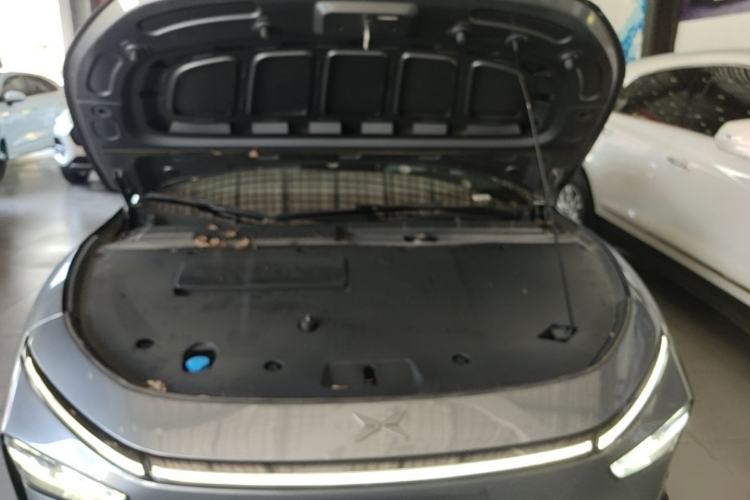 Used XPeng P7+ 2024 Long-Range Max Engine Bay