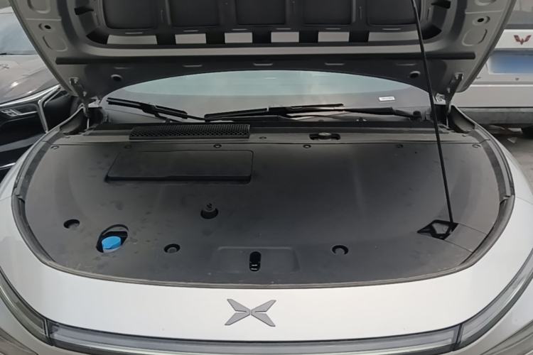 Used XPeng P7+ 2024 Long-Range Max Engine Bay