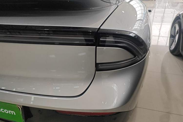Used XPeng P7+ 2024 Long-Range Max Exterior 3