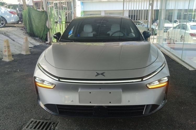 Used XPeng P7+ 2024 Long-Range Max Front
