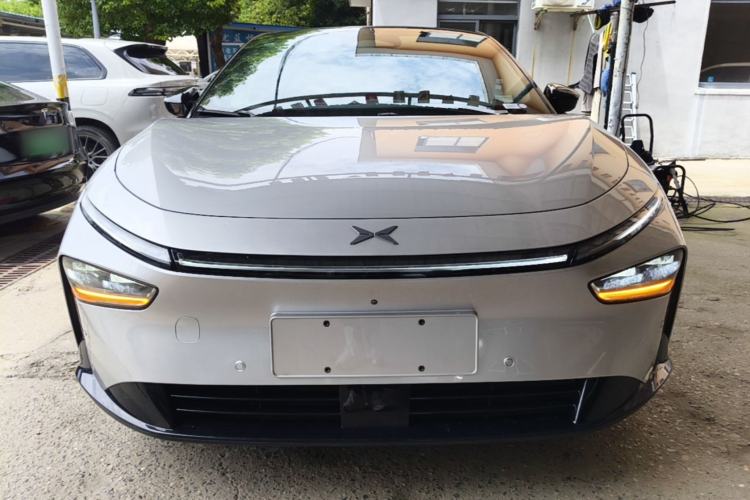 Used XPeng P7+ 2024 Long-Range Max Front