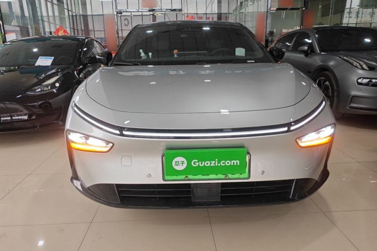 Used XPeng P7+ 2024 Long-Range Max Front