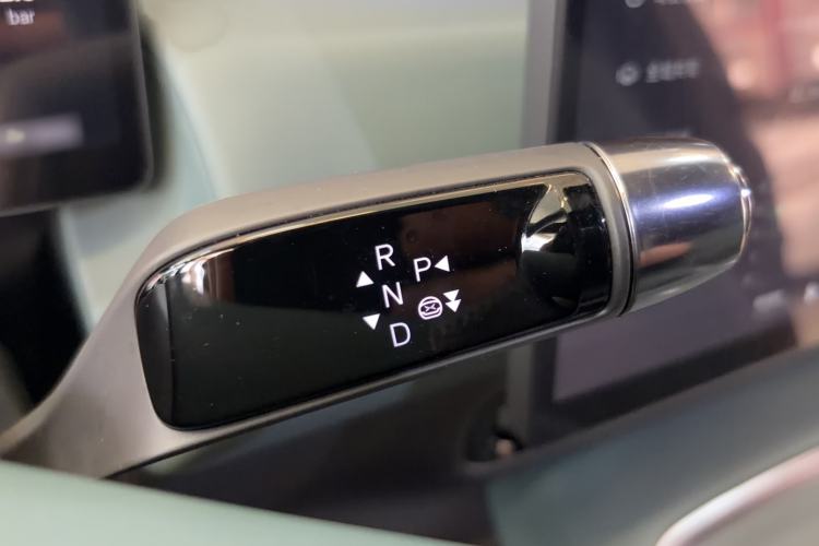 Used XPeng P7+ 2024 Limited Edition Max Gear Lever