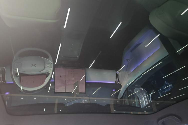 Used XPeng P7+ 2024 Long-Range Max Headliner