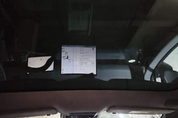 Used XPeng P7+ 2024 Long-Range Max Headliner