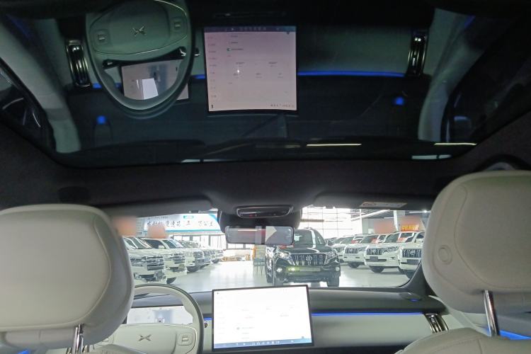 Used XPeng P7+ 2024 Long-Range Max Headliner