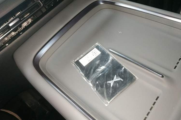 Used XPeng P7+ 2024 Long-Range Max Interior 1