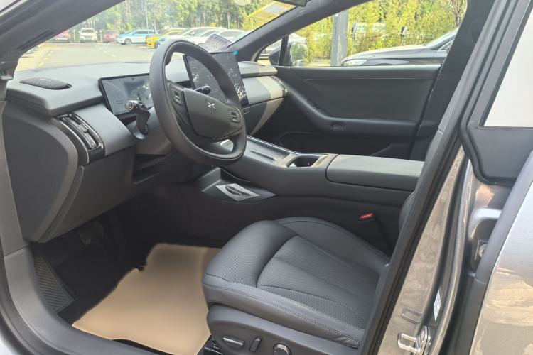 Used XPeng P7+ 2024 Long-Range Max Interior 10